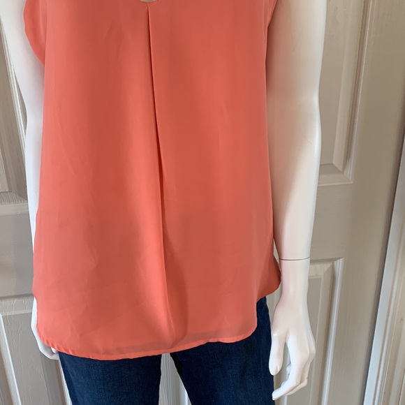 Loose fitting Blouse Tank - Picture 3 of 4